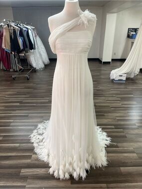 venus bridesmaid dresses Venus Wedding Dress by Eva Lendel